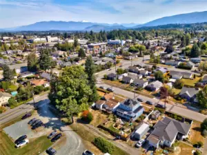 Close to schools, restaurants, and medical facilities.
