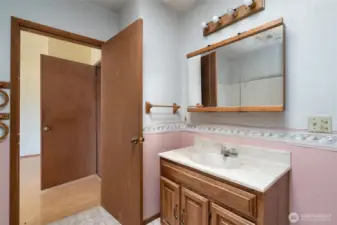 Main floor bathroom.