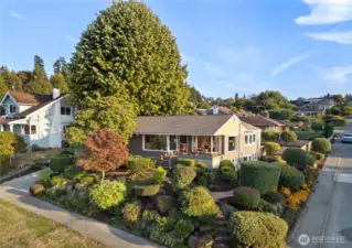 Welcome to 5625 SW Hanford Street!  This beautifully updated home offers over 3,400 sq ft of refined living space with sweeping views overlooking Alki Point. Featuring newly refinished hardwood floors, a fully permitted ADU, brand-new roof, spacious new deck, fresh paint, and professionally landscaped grounds — this stunning residence is truly move-in ready. A must-see opportunity you won’t want to miss!