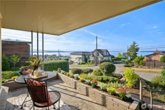 Wake up to stunning views of Alki Point and the Olympic Mountains—enjoy your morning coffee from the comfort of home.