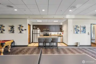 Full-service building offering luxury amenities and 24-hour concierge.