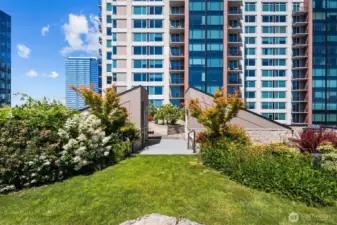 Well-managed community with dedicated staff and attentive service.