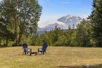 The unobstructed mountain views are simply mesmerizing.