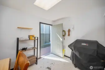 Storage/Shop Area