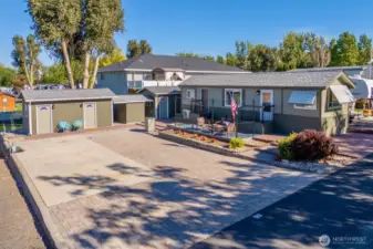 RV Pad and Hookup with Sewer/Electricity & Water