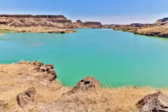 Seep Lakes