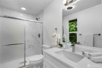 Fully remodeled 3/4 primary bathroom
