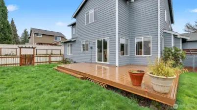 Large entertaining deck