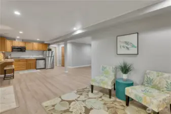 This spot is a great "CATIO" space or a work day KENNEL for FIDO...or a CIGAR room...while watching sports of course!! You can see the TV from here....