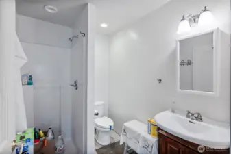 3/4 bath in shop
