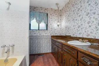 The guest bath will take you back in time.