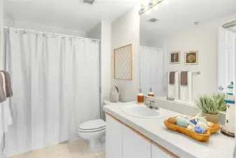 Primary ensuite