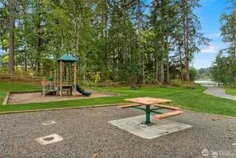 Private playgorund, gated