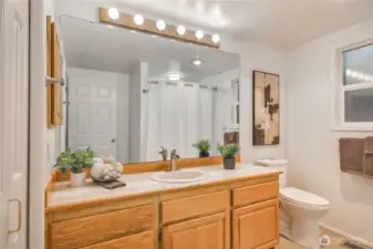 Hall / Guest full bath with bath tub / Shower combo.