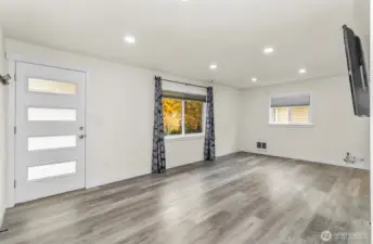 Crisp and bright, nice big front door. Plenty of great space here