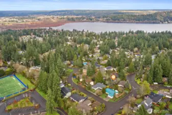 Summer fun to come, being minutes from Lake Sammamish and Lake Washington.Situated minutes from commuter routes, restaurants, shopping, and Microsoft Campus.