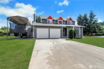 Spring is here and this home is ready for you!  Well maintained 1943 SF home with 4 bedrooms on 33,700 SF lot.