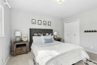 Generous sized bedroom