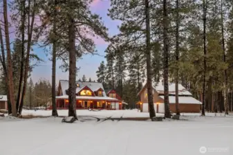 Cle Elum offers unique delights in every season, from snowy winters to sun-filled summers.