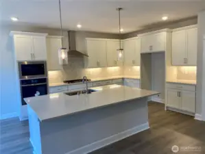 9245 Nootka Ct SE