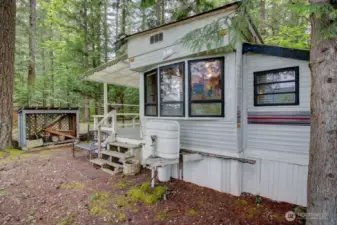 Wood shed too!