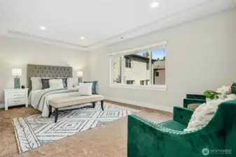 Well-appointed primary suite