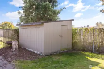 Storage shed