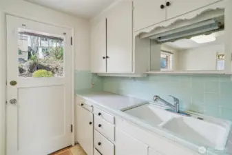 A door out to the backyard would make it so easy to host summer BBQs and happy hours with friends.