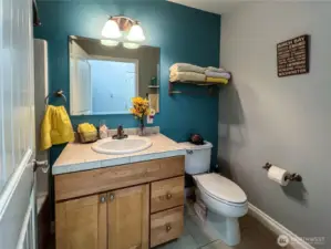 Secondary Full Bathroom