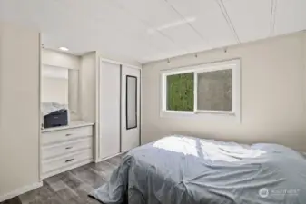 2nd Bedroom