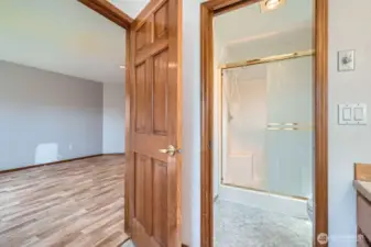 Primary shower