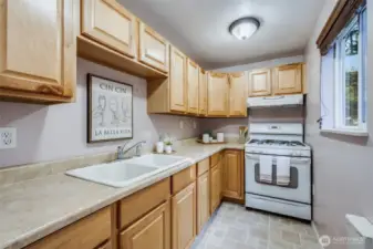 Kitchen 2