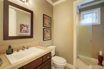 3/4 bath on main