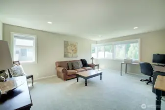 Bonus room on upper level