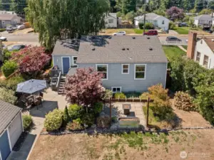 Private & fully fenced yard.