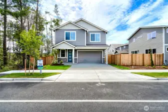 Photos are of another home in the community and are for illustration purposes only to reflect typical finishes.  May depict seller enhancements.  Colors and options may vary.