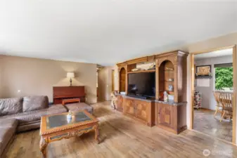 easy flow floor plan