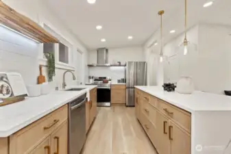 All new appliances!