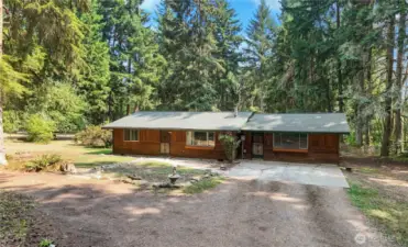 Country living on your own nearly 4.5 serene Acres!