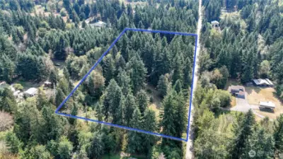 Blue boundary lines are approximate. Buyer to verify to own satisfaction.