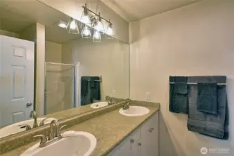 Double sink in bathroom