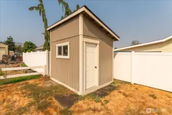 Stoarge shed