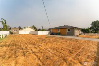 Spacious corner lot