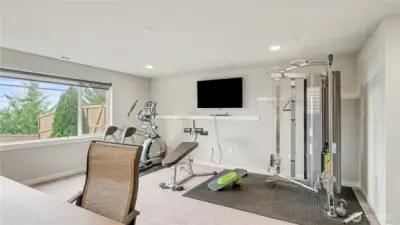 Downstairs flex space has endless opportunities!