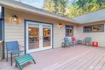 Deck space ideal for outdoor seating and entertaining