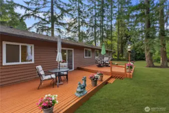 Incredible entertaining deck - just add friends.