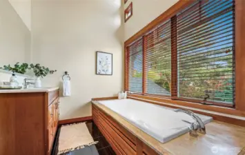 Upper Level Guest Suite