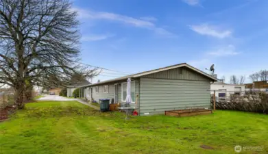Looking towards Eaton Ave, wide driveway area and duplex has a nice size lot space.