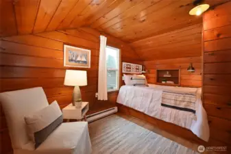 Cozy hide-away bedroom (upstairs) #3 of 4.