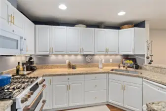 The only thing missing here is you! With its updated appliances, gas cooktop, and electric oven, this kitchen is truly a cook’s dream, ready for creating memorable meals and gatherings.